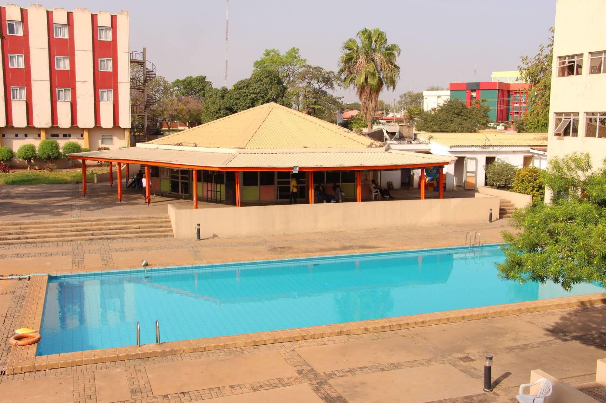 Agura Hotel Abuja Dış mekan fotoğraf